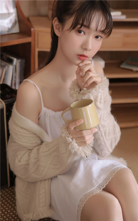 榴莲草莓香蕉丝瓜草莓绿巨人免费版:一个可以看各种影视的免费看片软件